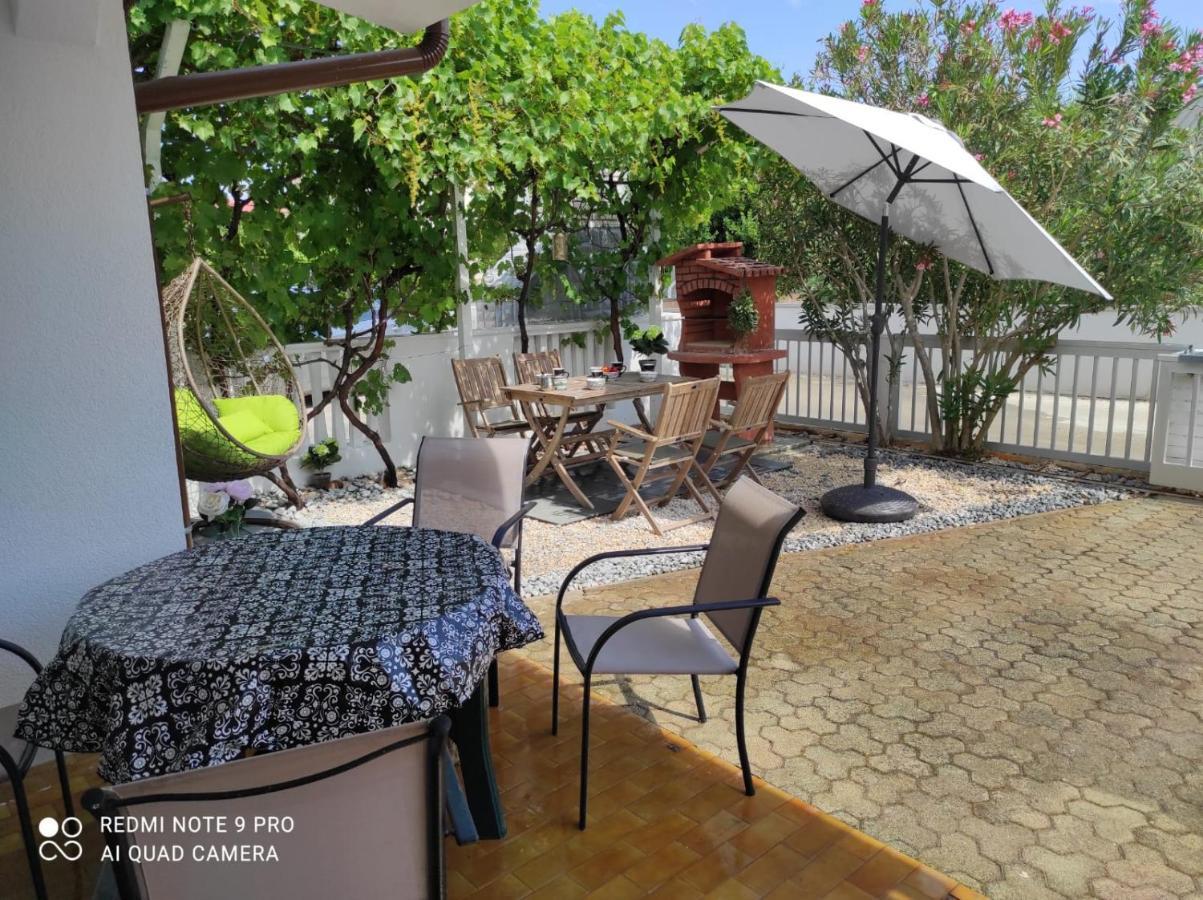 Holiday Home Morgan Vir Exterior foto