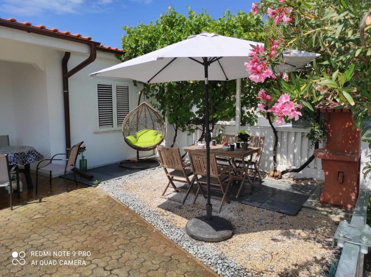Holiday Home Morgan Vir Exterior foto